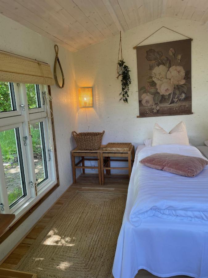 Hyggelig Country Lodge Stenstrup Экстерьер фото