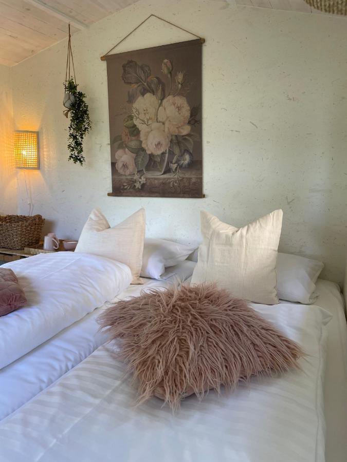 Hyggelig Country Lodge Stenstrup Экстерьер фото